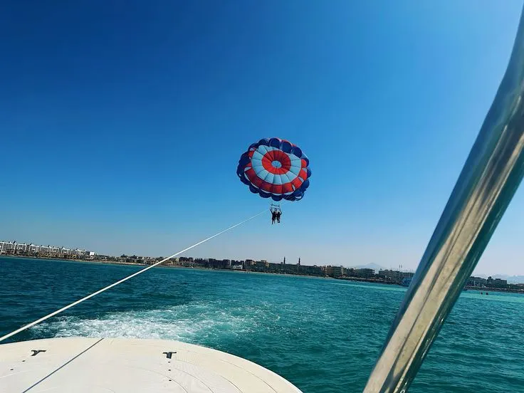 Paragliding & Aerial Tours